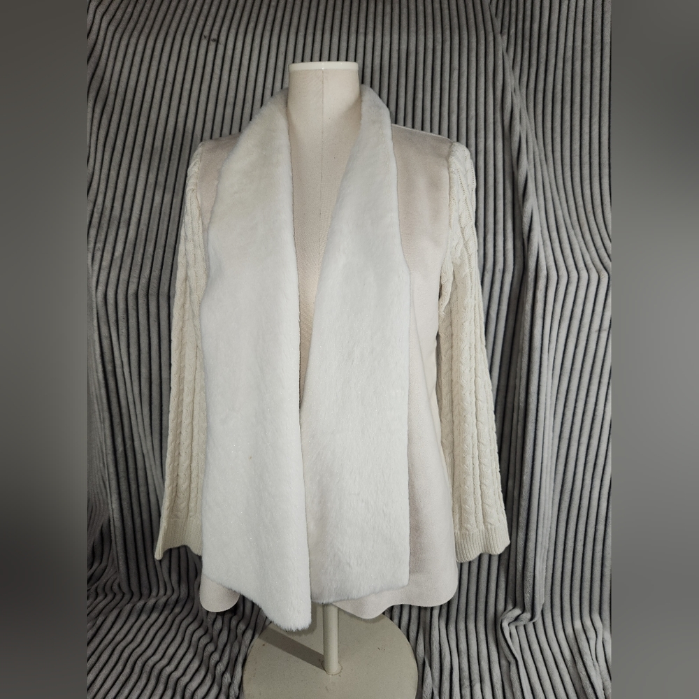 Gaby & Eden NWOT Women Ivory Faux Fur Jacket cardigan Size Large